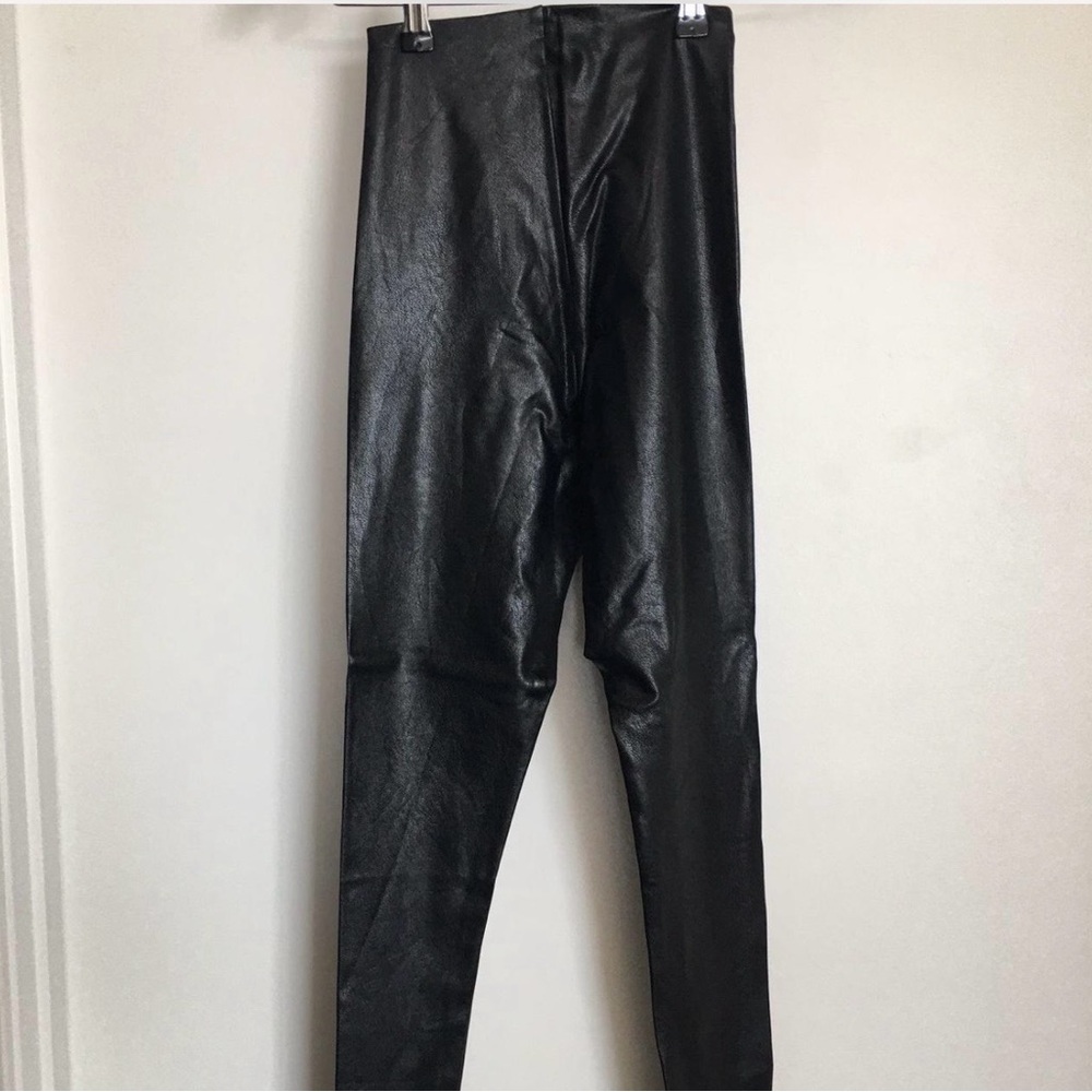 Commando- faux leather leggings